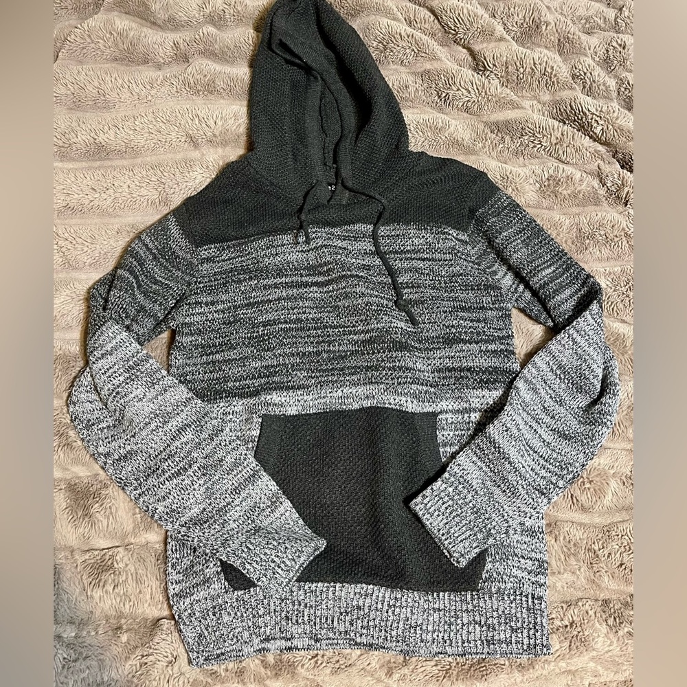 The 21 Hoodie NWOT